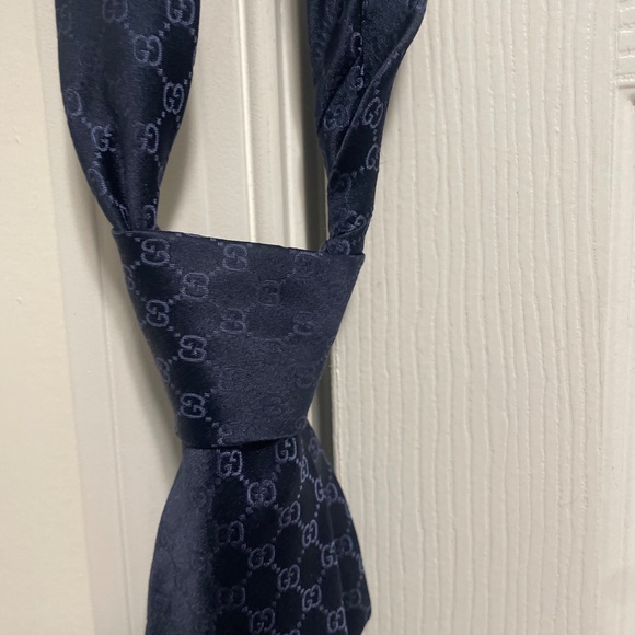 Men's Silk Tie - Picture 5 of 6
